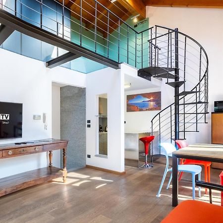 Apartmán Strepitoso Loft Con Vista Duomo Alba  Exteriér fotografie